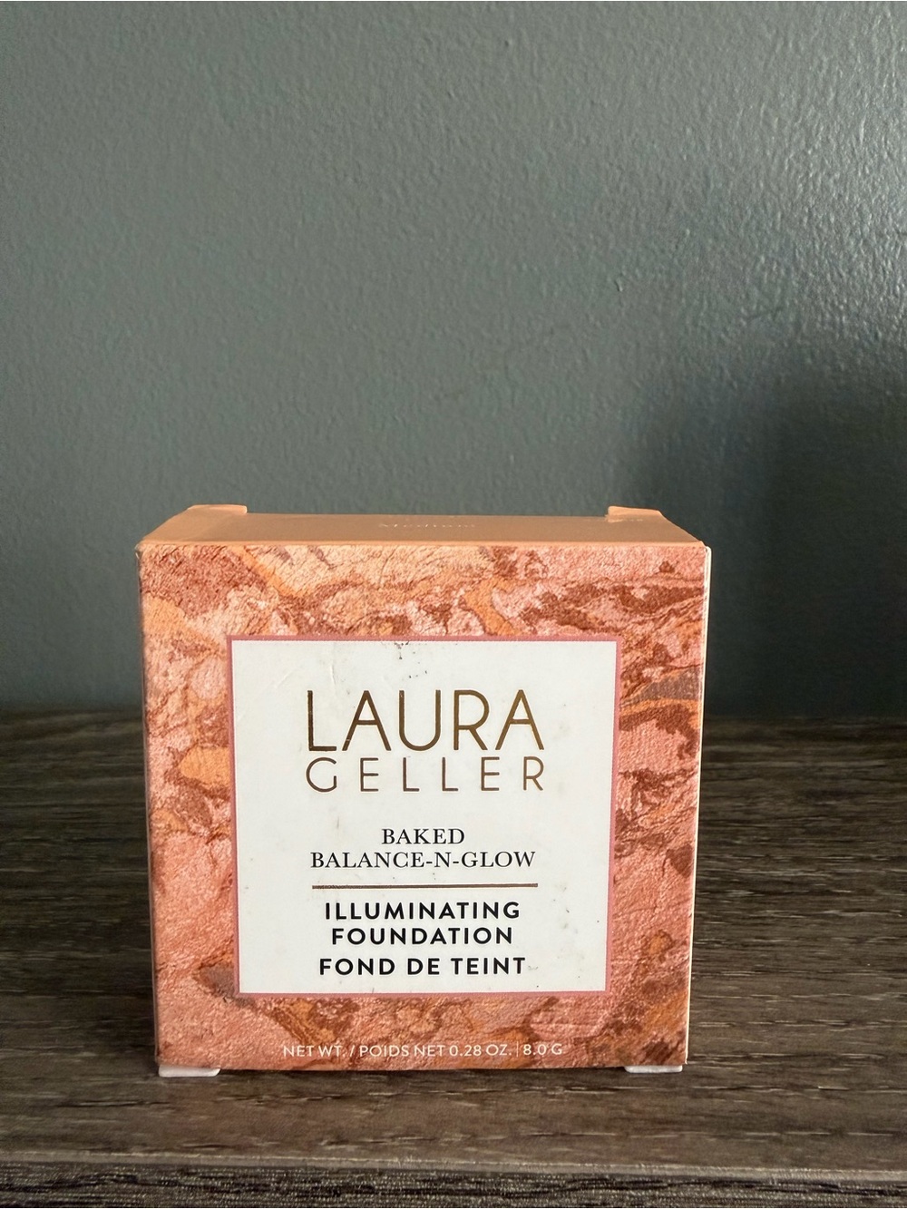 Laura Geller Baked Balance-n-Glow Illuminating Foundation - Medium